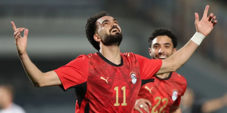 عمرو الحديدي يشيد بأداء زيكو وشوبير وعاشور .. ووليدصلاح أدار مرحلة صعبة للأهلي