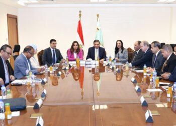 الزراعة تعقد اجتماعًا موسعًا لمتابعة تنفيذ مبادرة “القرية المنتجة”