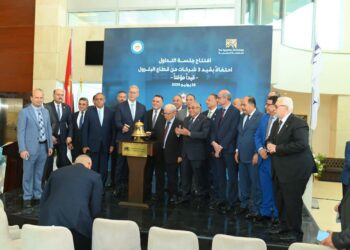 انطلاق المرحلة الأولى من برنامج طرح شركات البترول .. وقيد مبدئي لأسهم ثلاث شركات بترولية
