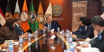 الرقابة المالية تعقد أول اجتماع مع مختبر التكنولوجيا المالية لتعزيز الابتكار ودعم الشمول المالي
