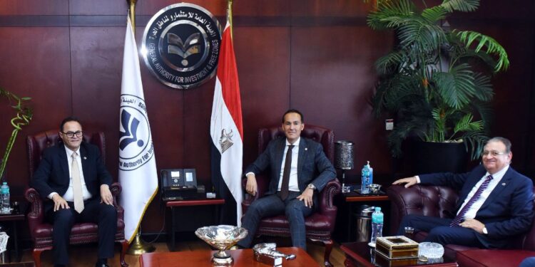 الهيئة العامة للاستثمار تبحث مع رجال أعمال الإسكندرية تعزيز الصادرات إلى أفريقيا