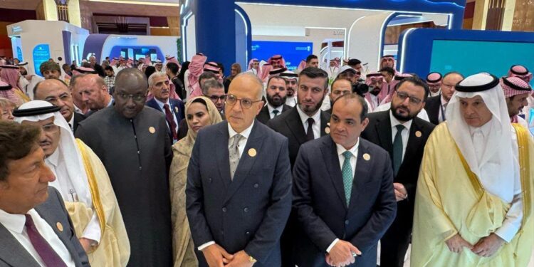 وزير الري يشارك في أسبوع المياه السعودي بجدة لتعزيز التعاون الإقليمي في إدارة الموارد المائية