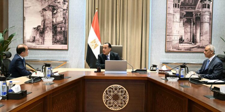 مدبولي: بدء تطبيق موازنة 2026/2027 .. وأولوية للصحة والتعليم والحماية الاجتماعية