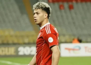 رسالة مؤثرة من مدربه الأسبق تُبكي إمام عاشور قبل مباراته الأولى مع المنتخب في كأس العالم