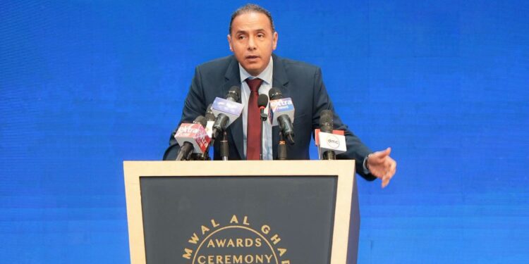 رئيس الرقابة المالية: التكنولوجيا المالية والابتكار ركيزتان لجذب الاستثمار