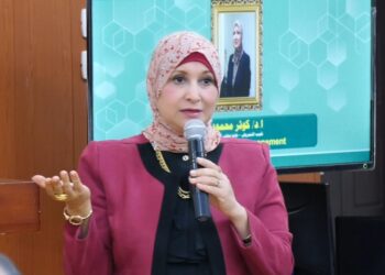 نقيب التمريض: الولادات القيصرية تؤدي إلى مضاعفات صحية للأم والجنين