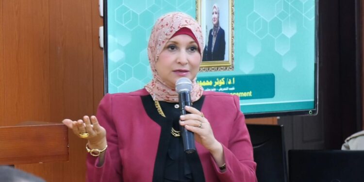نقيب التمريض: الولادات القيصرية تؤدي إلى مضاعفات صحية للأم والجنين