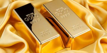 استقرار أسعار الذهب في بداية تعاملات الثلاثاء بعد قفزة قوية لعيار 21