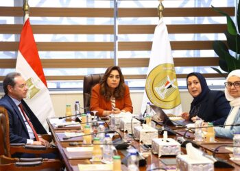 تحويل مشروع الاقتصاد الأزرق إلى استثمارات لحماية البحر الأحمر وتحقيق التنمية المستدامة