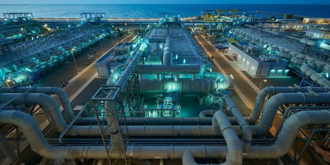 لدعم التنمية في المناطق الساحلية .. مصر ترفع طاقة تحلية مياه البحر إلى 1.42 مليون متر مكعب يوميًا
