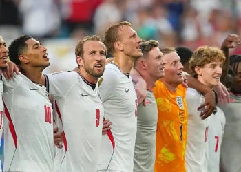 معركة العبور إلى النهائي بين إنجلترا والأرجنتين ببطولة كأس العالم 2026