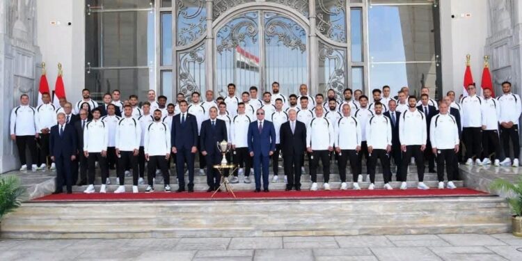 ستاد القاهرة يستضيف احتفالية كبرى لتكريم المنتخب الوطني لكرة القدم يحييها النجم تامر حسني