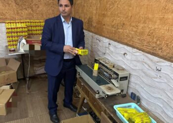 حماية المستهلك تتحفظ على 2 طن شاي و2450 عبوة معدة للتداول.. ضبط ورشة لتعبئة شاي مجهول المصدر