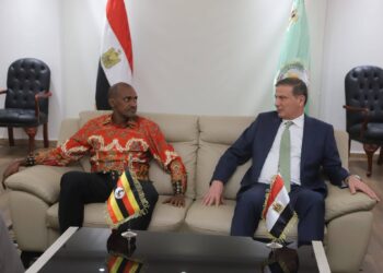 وزير الزراعة يبحث مع نظيره الأوغندي تعزيز الشراكة في الزراعة والثروة الحيوانية والاستزراع السمكي