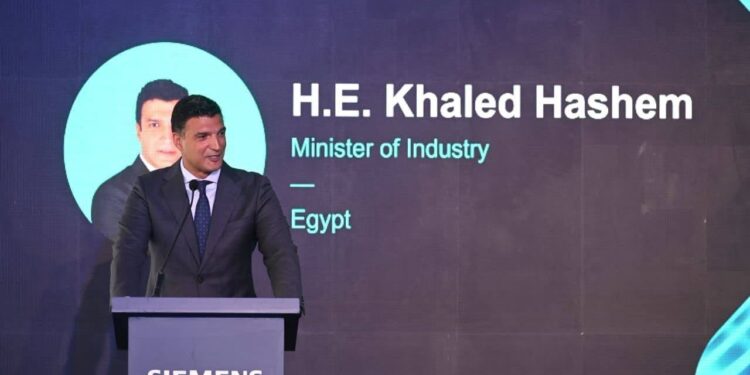 افتتاح أول مصنع متكامل لـ«سيمنس» في مصر لإنتاج مكونات شبكات الكهرباء وحلول التحكم الآلي