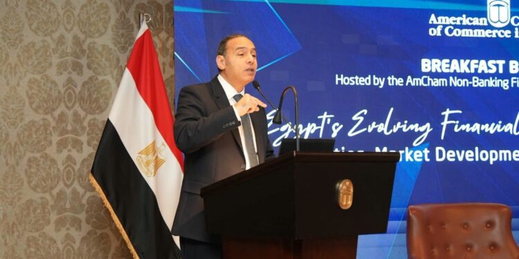 عزام: الشورت سيلينج  وتكنولوجيا المال محركات رئيسية لتطوير وجذب الاستثمار