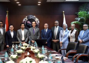 مصر وسنغافورة تبحثان تعزيز الشراكة الاستثمارية وجذب استثمارات جديدة في قطاعات التكنولوجيا والطاقة