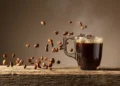  خبراء يحذرون من مخاطر شرب القهوة على معدة فارغة .. مشكلات صحية لمرضى المرارة والقنوات الصفراوية