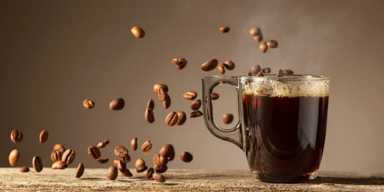  خبراء يحذرون من مخاطر شرب القهوة على معدة فارغة .. مشكلات صحية لمرضى المرارة والقنوات الصفراوية