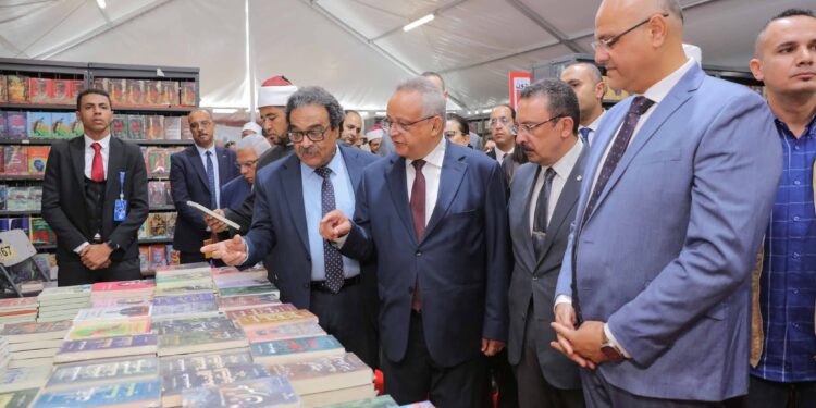 أحمد زايد: معرض مكتبة الإسكندرية 2026 يركز على الشباب ويشهد 410 فعالية ثقافية