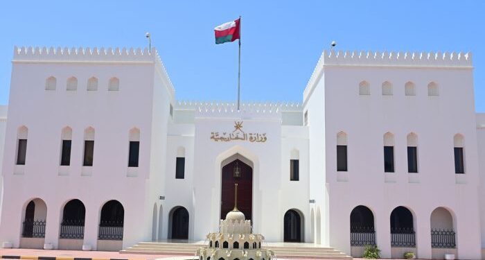 سلطنةُ عُمان تُدين وتستنكر المُخطّطات الإرهابيّة التي استهدفت أمن المملكة المغربيّة