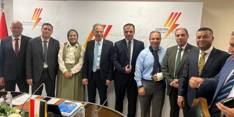اعتماد موازنة الدلتا لتوزيع الكهرباء باستثمارات 762.357 مليار جنيه خلال هذا العام