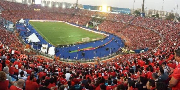 40 ألف مشجع يحتفلون بـ«الفراعنة» في استاد القاهرة خلال احتفالية «100 مليون شكرًا»