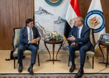 وزير البترول يبحث مع «AIQ» الإماراتية توظيف الذكاء الاصطناعي لتعزيز الاكتشافات والإنتاج