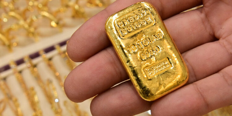 استقرار أسعار الذهب في مصر خلال بداية تعاملات الخميس.. وارتفاعه عالميًا مع تراجع الدولار
