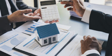 العقارات في مصر.. سوق يبحث عن التوازن بين ارتفاع الطلب وتكاليف البناء