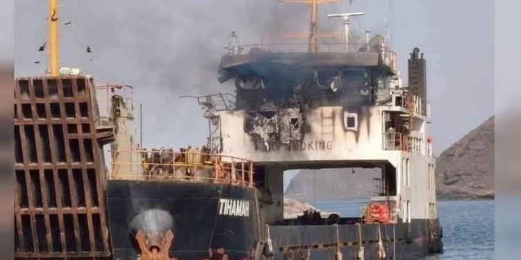 النقل: سفينة «TIHAMA» المستهدفة أمام سواحل اليمن لا علاقة لها بمصر