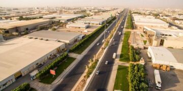 «الإسكان» تطرح قطعتين خدميتين صناعيتين في 6 أكتوبر.. 44.15 مليون جنيه القيمة الإجمالية