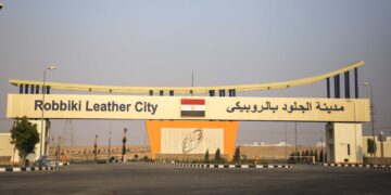 استثمار بـ12 مليون دولار في الروبيكي.. مشروع جديد لإنتاج 2.5 مليون زوج أحذية سنويًا