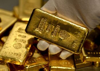 سعر الذهب اليوم الأربعاء في الأسواق المصرية.. عيار 21 عند 6570 جنيهًا