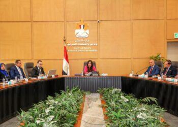 «المجتمعات العمرانية» تتابع تقنين 139 ألف فدان وخطة تطوير الساحل الشمالي حتى 2030