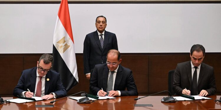 تسويات بـ98.1 مليار جنيه لإنهاء مديونيات بنك الاستثمار القومي