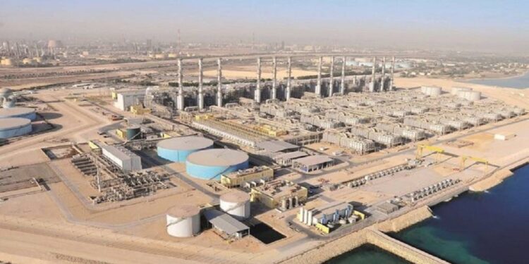 تيسيرات جديدة للمصانع.. خفض قيمة المتر الصناعي 90%