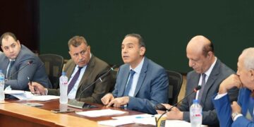 «الرقابة المالية» والبورصة والضرائب تبدأ تنسيقًا مشتركًا لتطوير المعاملات الضريبية