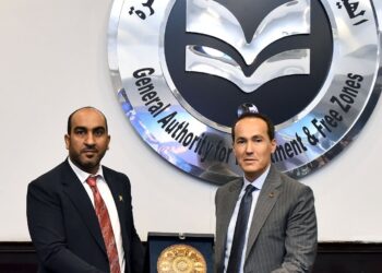 مصر وسلطنة عُمان تبحثان تعزيز الشراكات الاستثمارية والاستفادة من المزايا التجارية للبلدين
