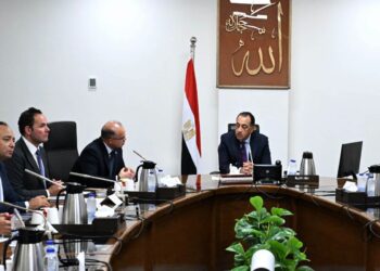 رئيس الوزراء يستعرض خطة صندوق مصر السيادي للتوسع في الاستثمار بأفريقيا