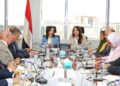 وزيرة الإسكان ومحافظ البحيرة تبحثان 52 مشروعًا لمياه الشرب والصرف الصحي