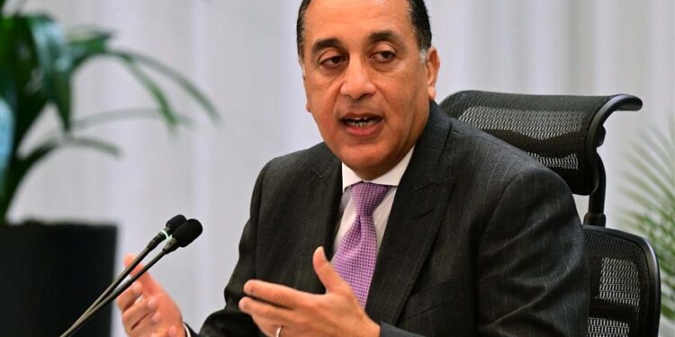 مصر ترفع رسوم تأشيرات دخول البلاد إلى 15 دولارًا اعتبارًا من يناير 2027