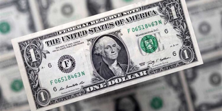 سعر الدولار اليوم الثلاثاء.. ارتفاع محدود أمام الجنيه في البنوك