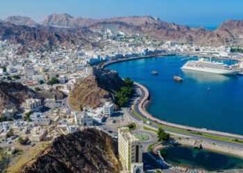 زوار سلطنة عُمان خلال النصف الأول لعام 2026 بلغوا نحو 1.8 مليون زائر