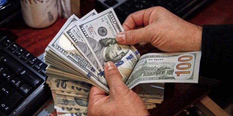 سعر الدولار اليوم في مصر.. استقرار العملة الأمريكية دون 51 جنيهًا بالبنوك