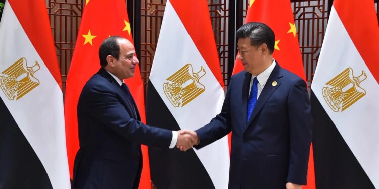 السيسي يستقبل الرئيس الصيني اليوم.. 11.3 مليار دولار حجم التبادل التجاري بين مصر والصين