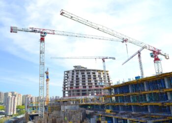 من 270 إلى 15 ألف شركة.. كيف تستعد مصر لضبط سوق التطوير العقاري؟