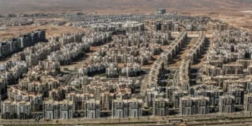 المطورين العقاريين