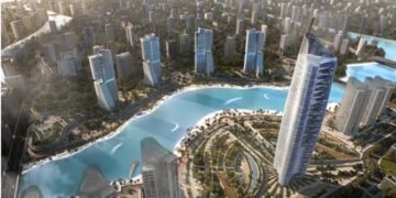 تعاون مصري–صيني لتطوير «العلمين الجديدة».. «CSCEC» تنفذ أبراج وبحيرات «الداون تاون»